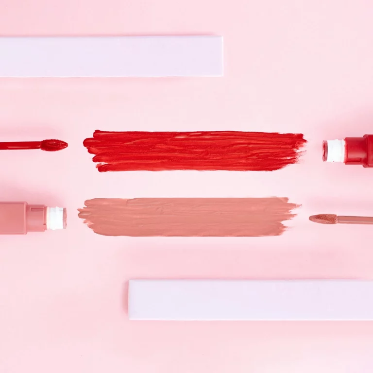 me puedo pintar los labios después del ácido hialurónico